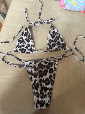 SHEIN Leopard-Pattern Triangle String Bikini in Brown, Black & Cream Size XL